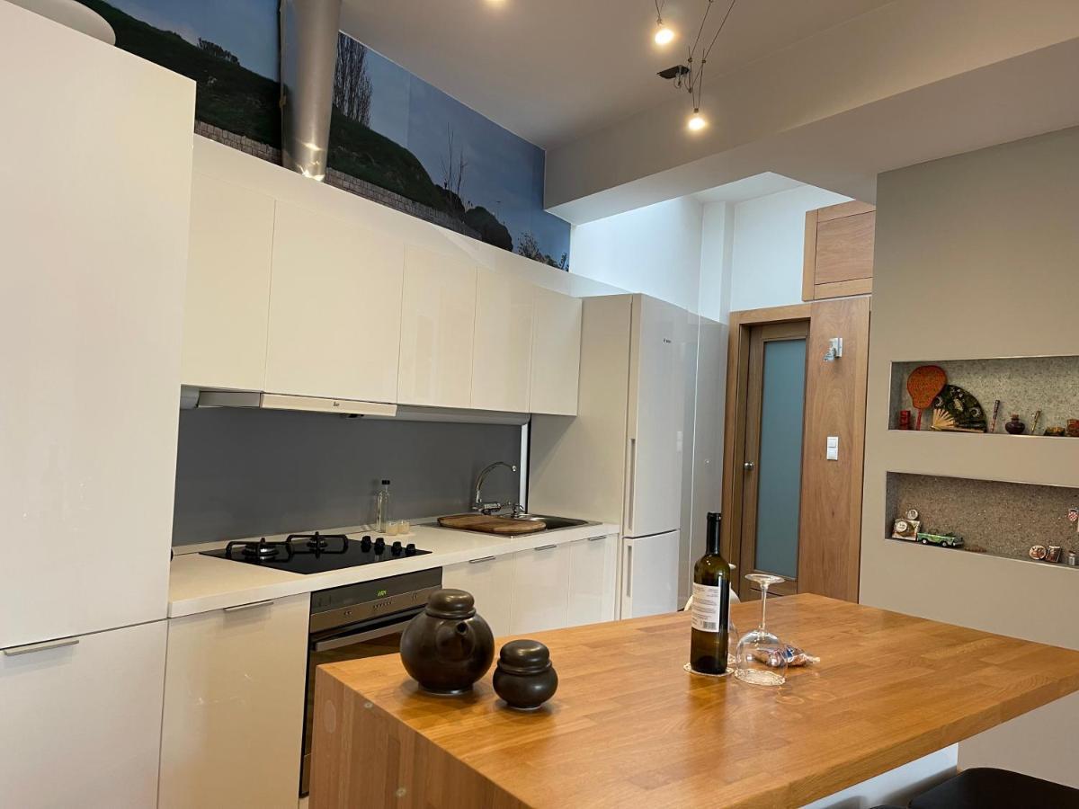 Oasis City Apartment Heraklion Exteriör bild